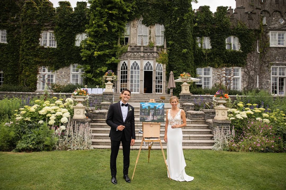 Live wedding painting example